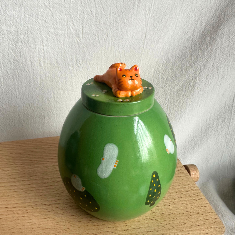 Custom Pet's Figure Ceramic Urn-Aesthetic